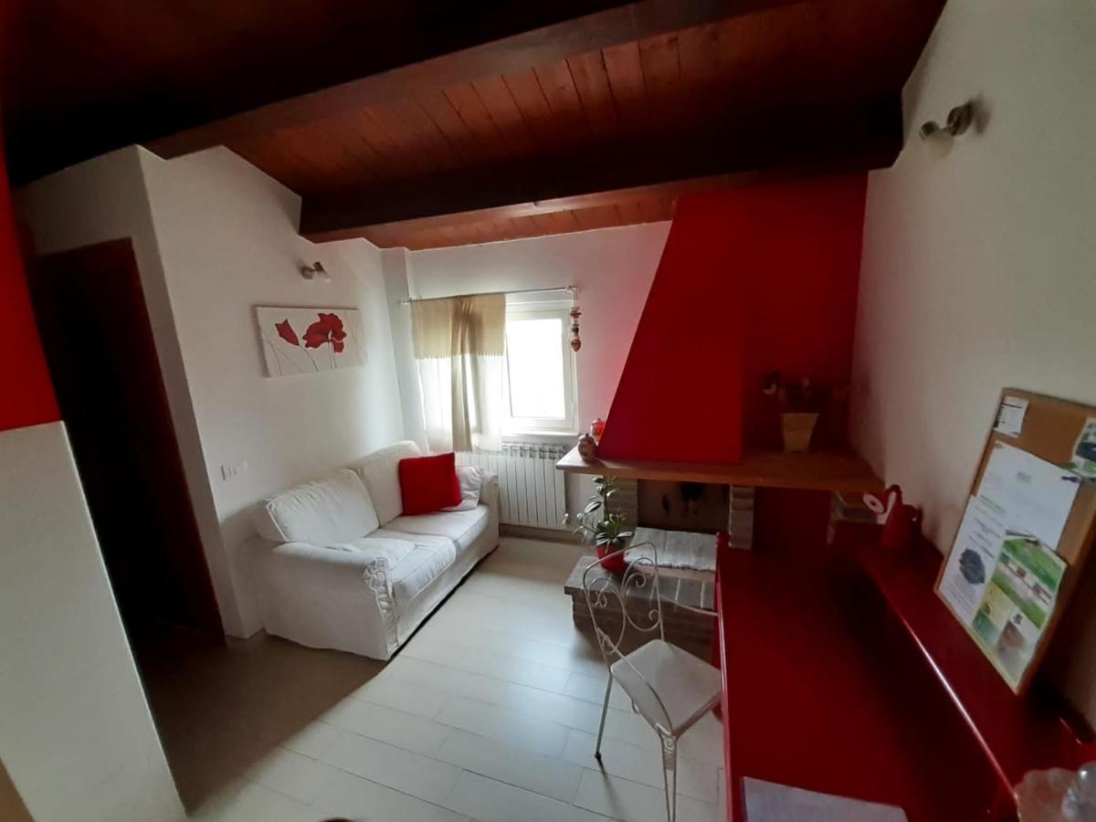 Appartement Casale Angela à Torrevecchia Teatina Extérieur photo