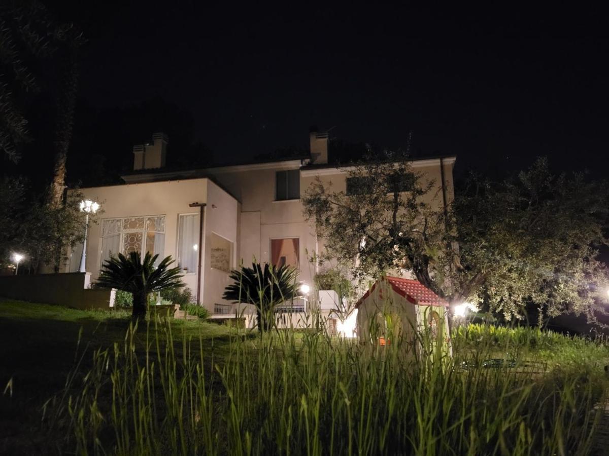 Appartement Casale Angela à Torrevecchia Teatina Extérieur photo